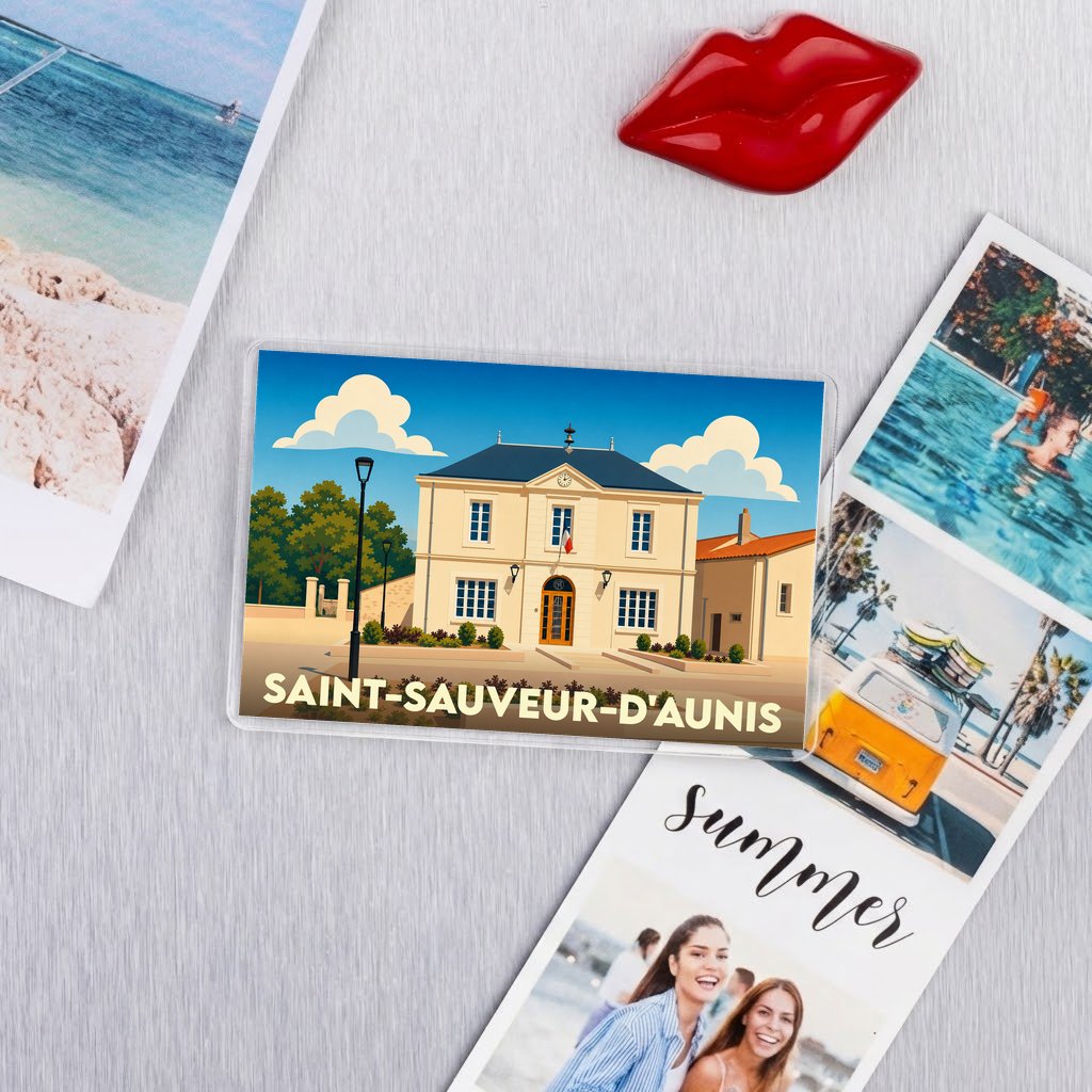 Magnet souvenir de la ville de Saint-Sauveur-d'Aunis avec une illustration stylisée de sa mairie.