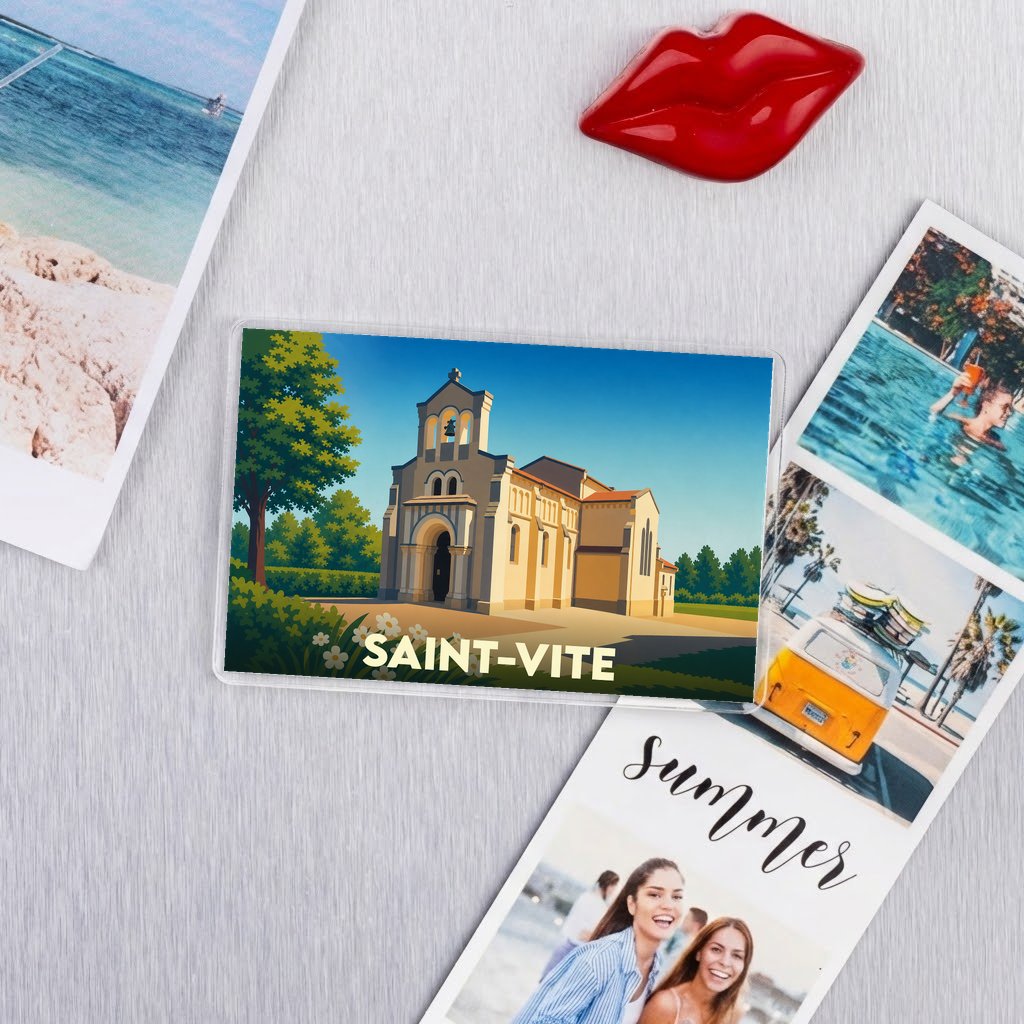 Magnet souvenir de la ville de Saint-Vite avec une illustration stylisée de son église.