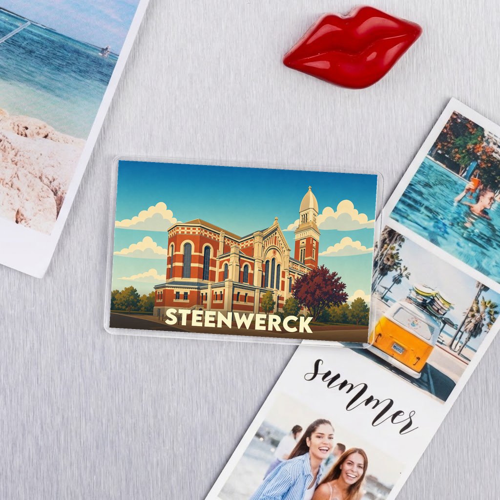 Magnet souvenir de la ville de Steenwerck avec une illustration stylisée de son église.