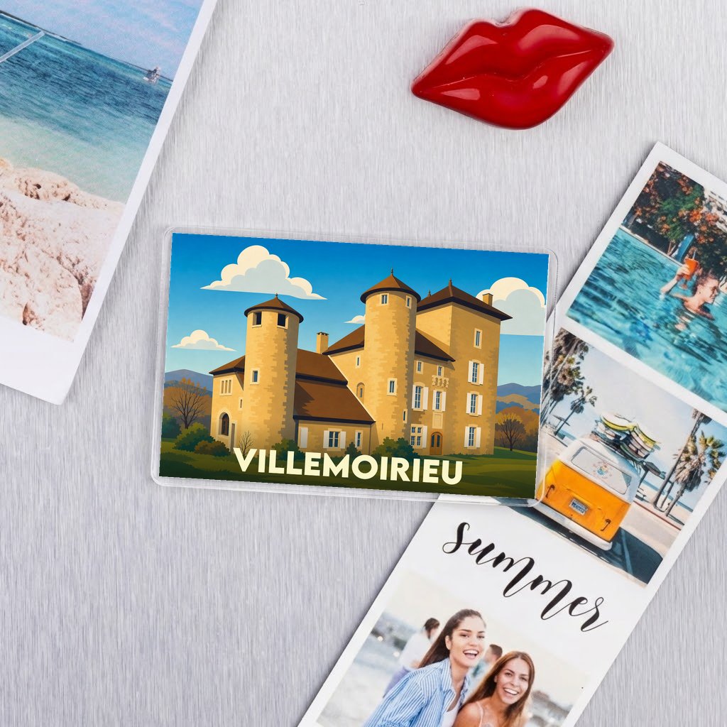 Magnet souvenir de la ville de Villemoirieu avec une illustration stylisée de son château.