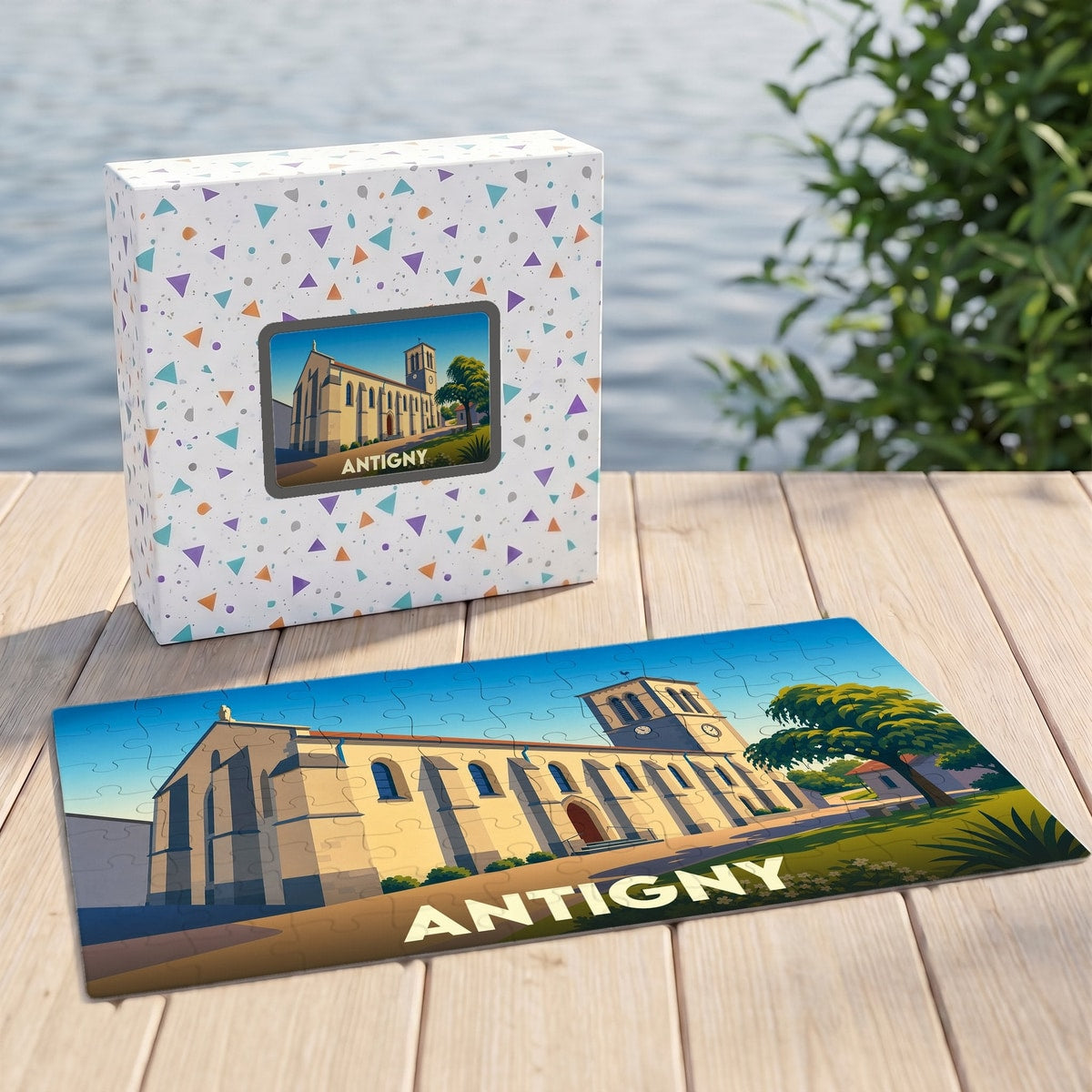 Puzzle souvenir de la ville d'Antigny avec une illustration stylisée de son église.