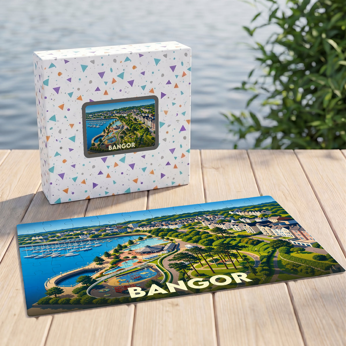 Puzzle souvenir de la ville de Bangor avec une illustration stylisée du front de mer et de son port.