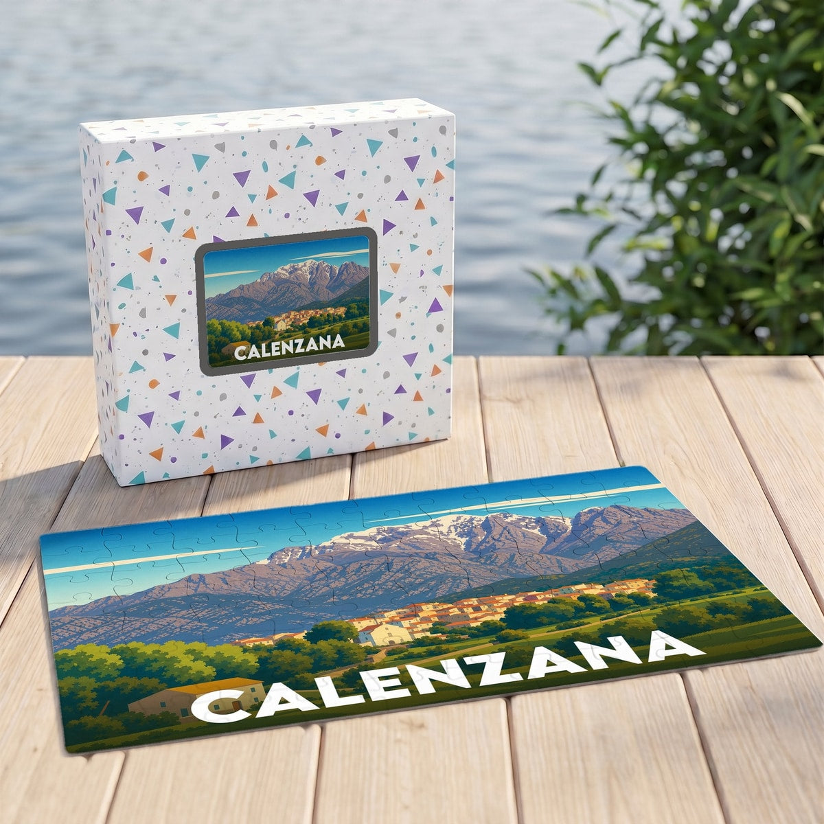 Puzzle souvenir de la ville de Calenzana illustrant un paysage montagneux stylisé.
