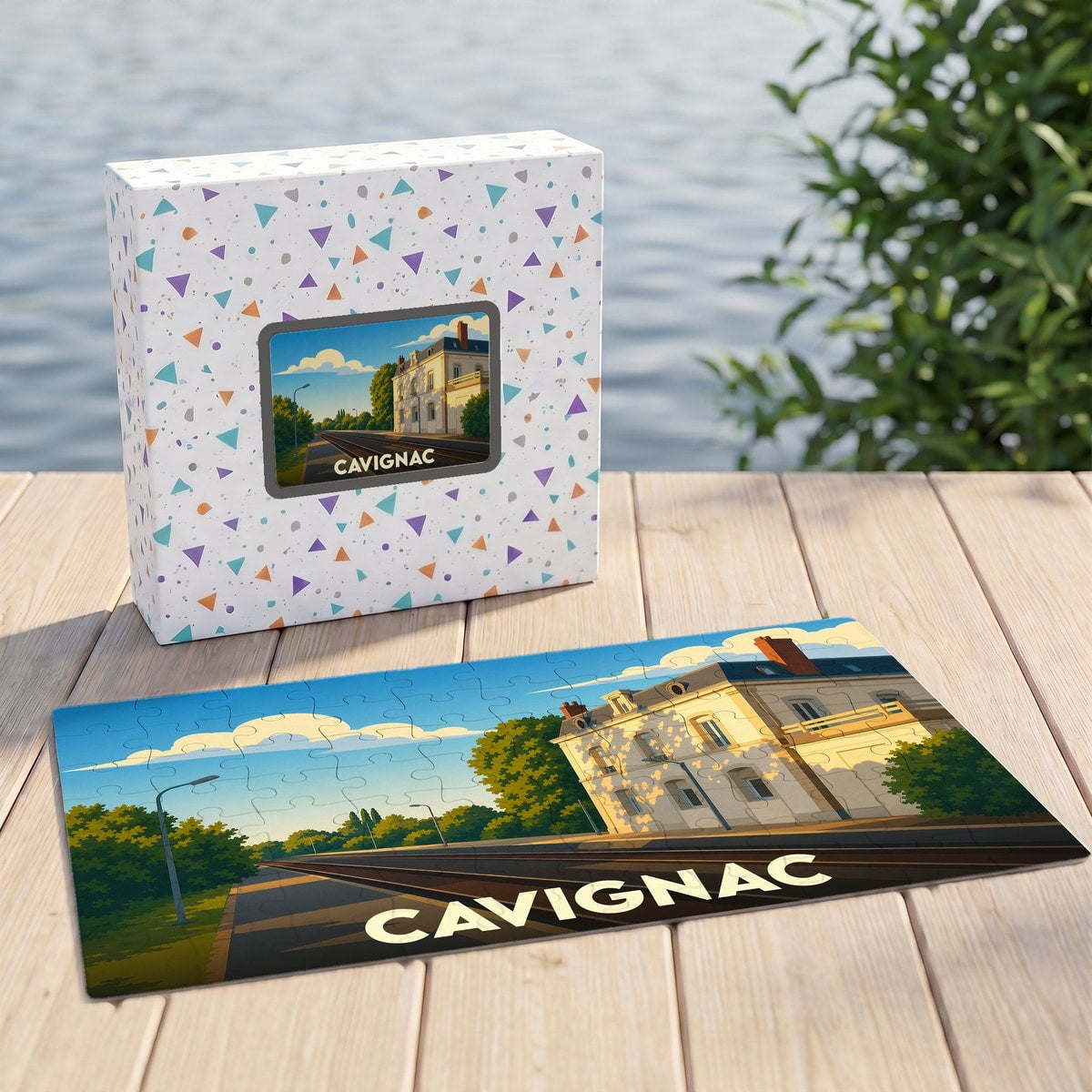 Puzzle souvenir de la ville de Cavignac avec une illustration stylisée d'un bâtiment au bord d'une route.