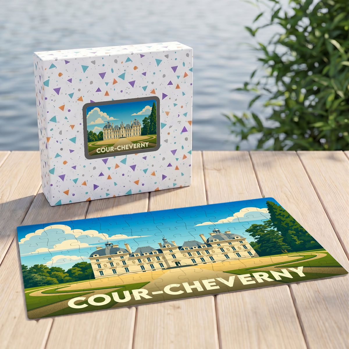 Puzzle souvenir de la ville de Cour-Cheverny avec une illustration stylisée d'un château.