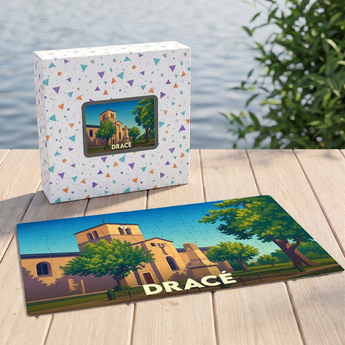 Puzzle souvenir de la ville de Dracé avec une illustration stylisée.