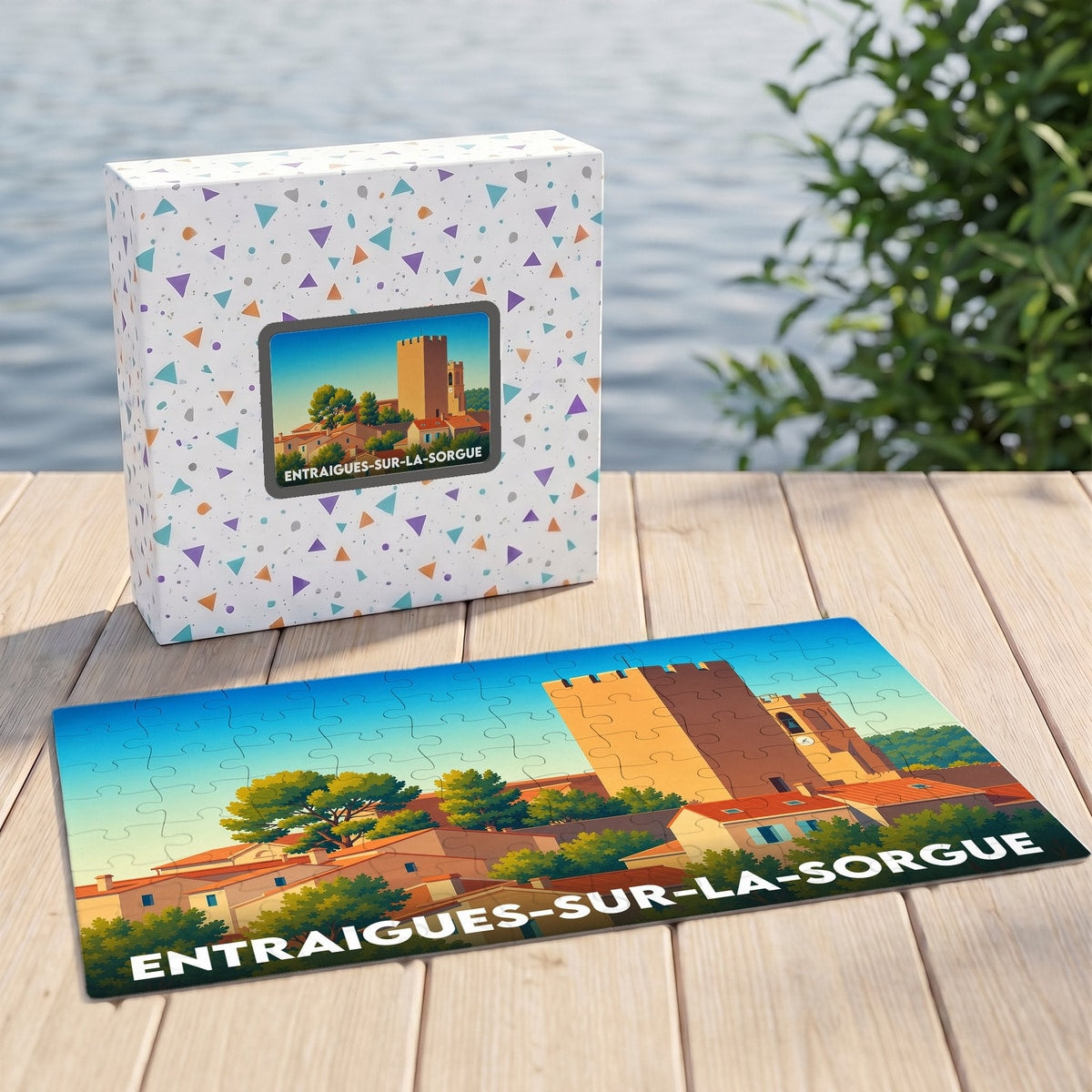 Puzzle souvenir de la ville d'Entraigues-sur-la-Sorgue avec une illustration stylisée de son patrimoine.