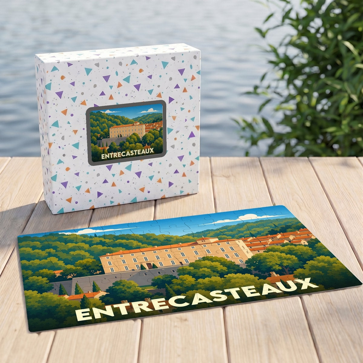 Puzzle souvenir de la ville d'Entrecasteaux avec une illustration stylisée d'un château entouré de verdure.