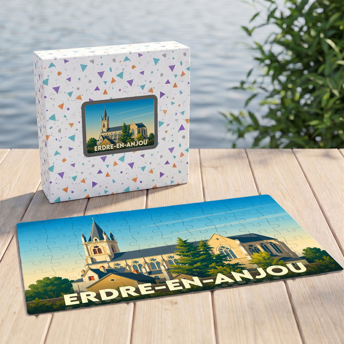Puzzle souvenir de la ville de Erdre-en-Anjou avec une illustration stylisée de son église.