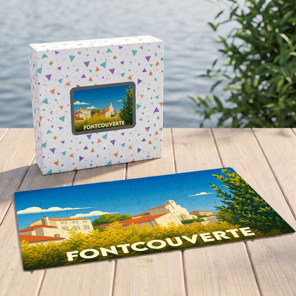 Puzzle souvenir de la ville de Fontcouverte avec une illustration stylisée et colorée.