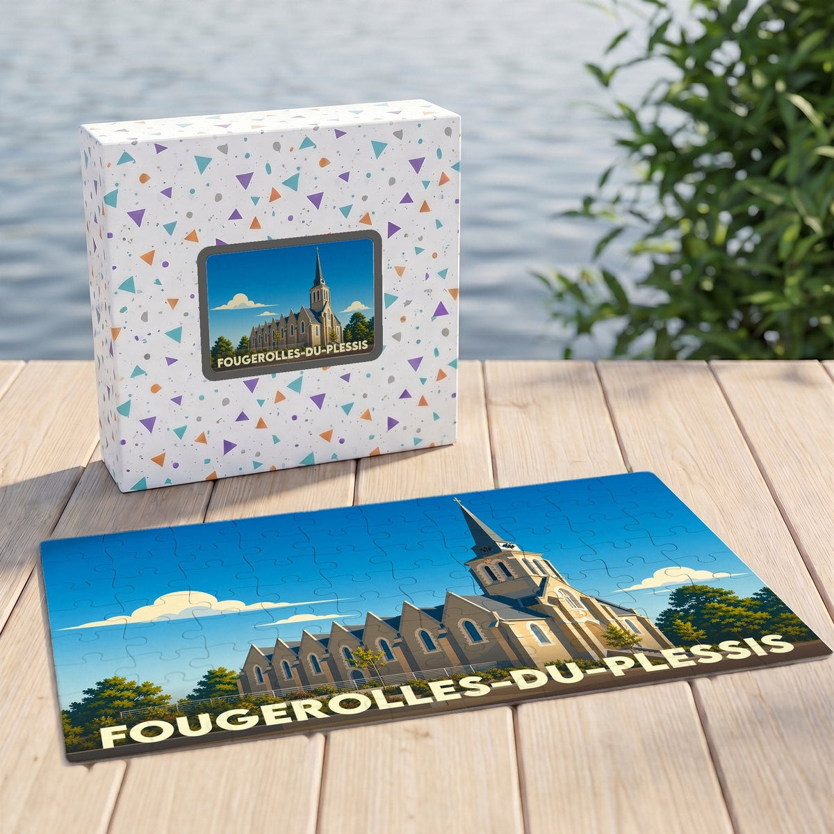 Puzzle souvenir de la ville de Fougerolles-du-Plessis avec une illustration stylisée de son église.