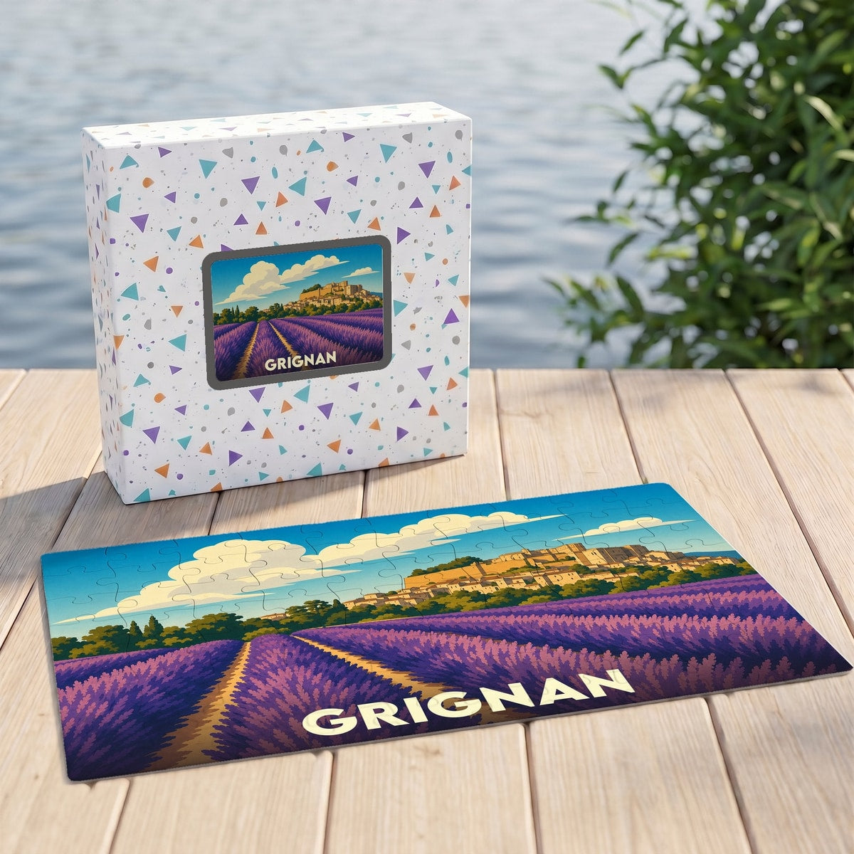 Puzzle souvenir de la ville de Grignan illustrant un champ de lavande et son château.