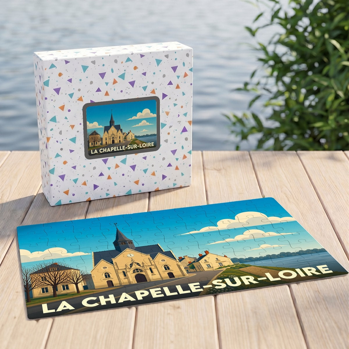 Puzzle souvenir de la ville de La Chapelle-sur-Loire avec une illustration stylisée et colorée.