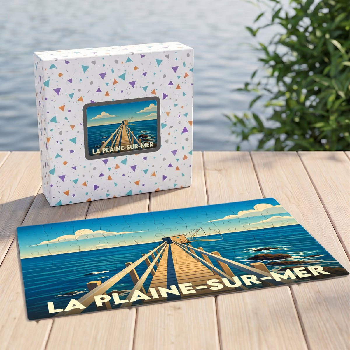 Puzzle souvenir de la ville de La Plaine-sur-Mer avec une illustration stylisée d'une pêcherie sur l'océan.