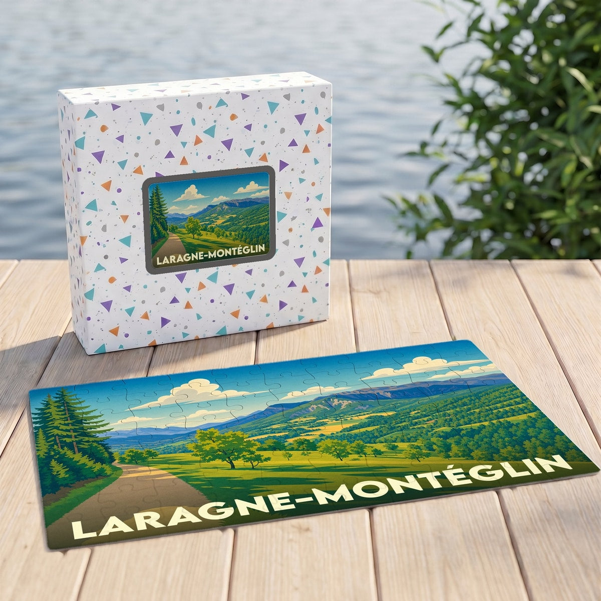 Puzzle souvenir de la ville de Laragne-Montéglin avec une illustration de paysage de montagne.