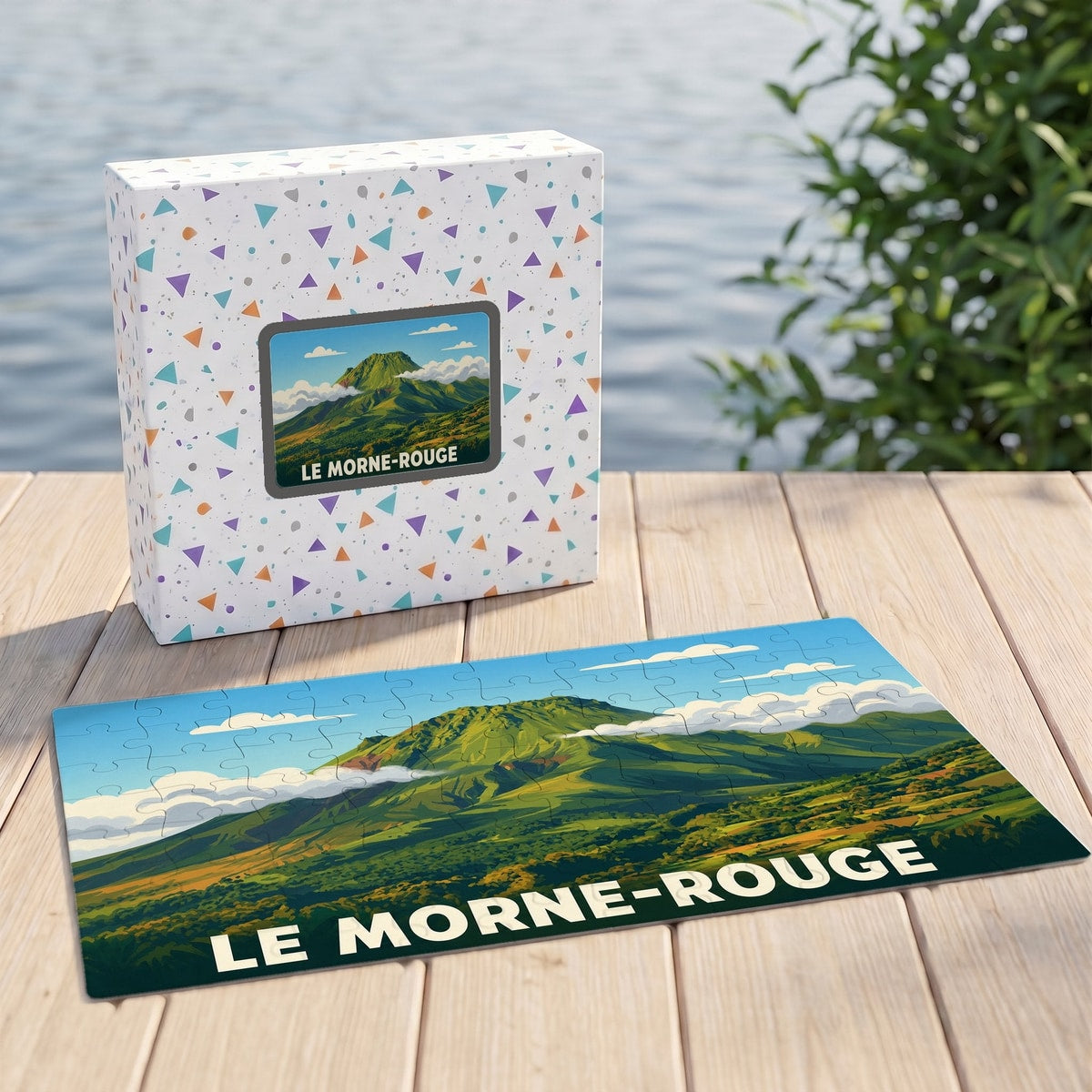 Puzzle souvenir de la ville de Le Morne-Rouge avec une illustration stylisée de montagne.