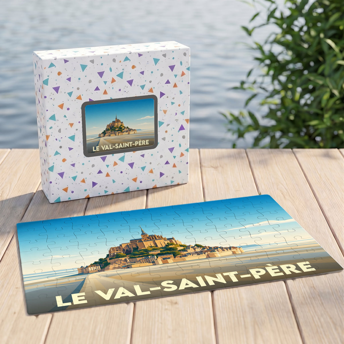 Puzzle souvenir de la ville de Le Val-Saint-Père illustrant le Mont-Saint-Michel avec son coffret assorti.