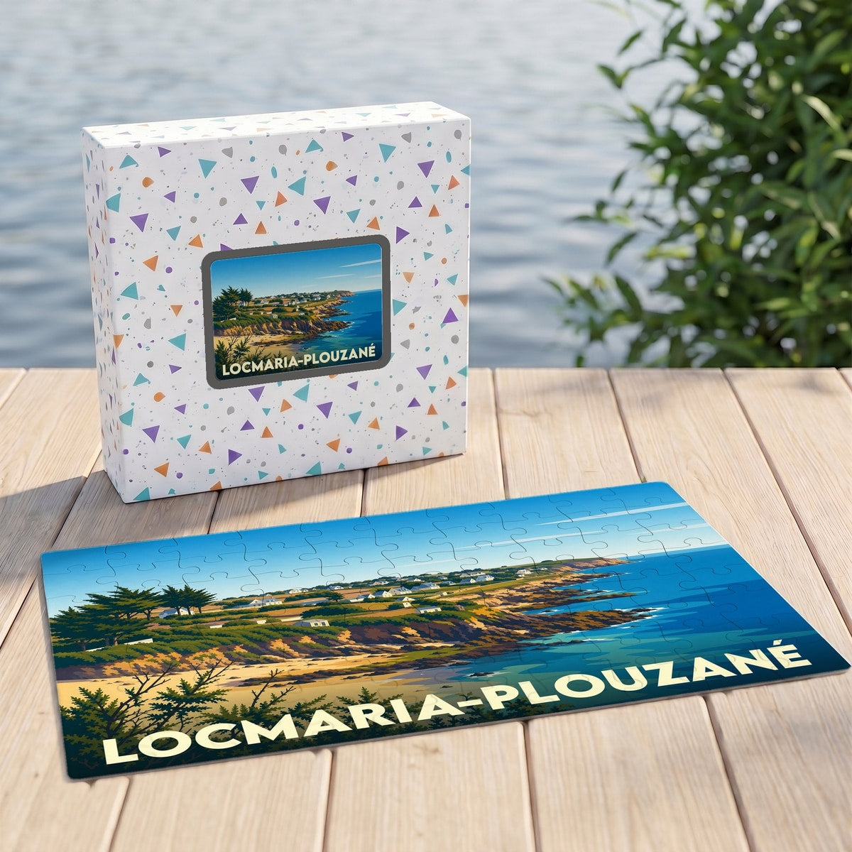 Puzzle souvenir de la ville de Locmaria-Plouzané avec une illustration stylisée de son littoral.