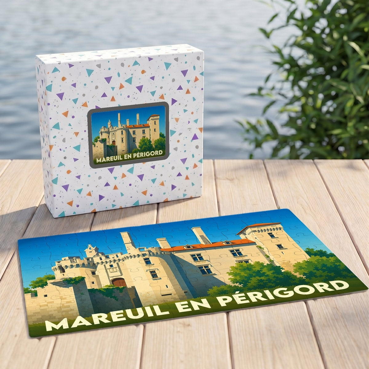 Puzzle souvenir de la ville de Mareuil en Périgord avec une illustration stylisée du château local.
