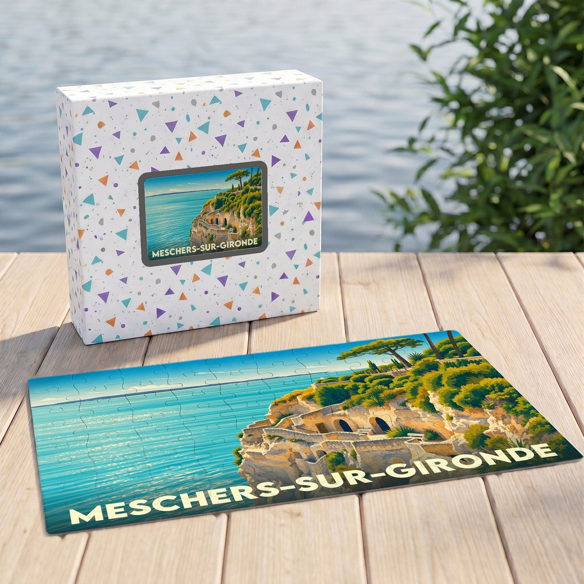 Puzzle souvenir de la ville de Meschers-sur-Gironde illustrant ses falaises et grottes troglodytiques au bord de l'eau.