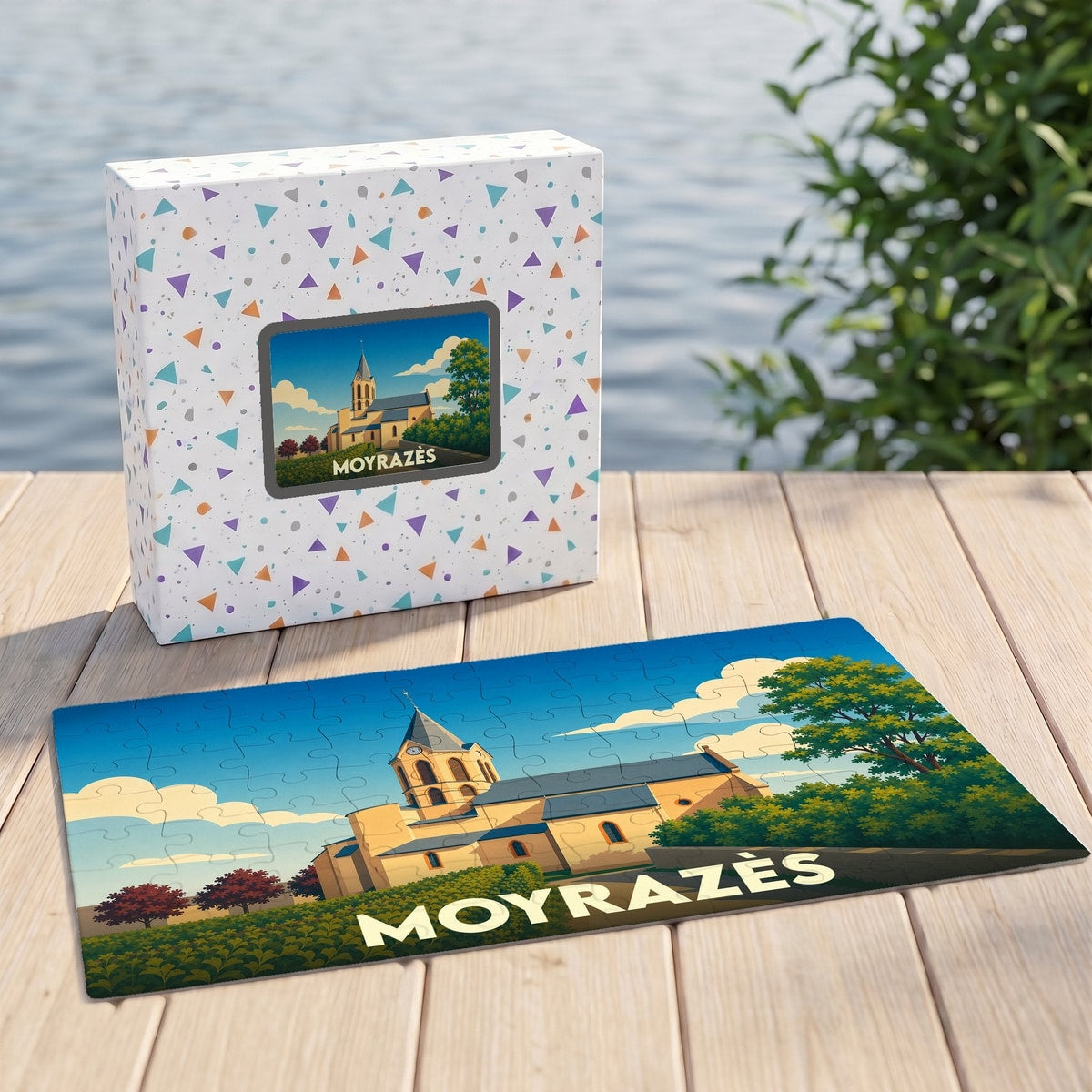Puzzle souvenir de la ville de Moyrazès avec une illustration stylisée de son église.