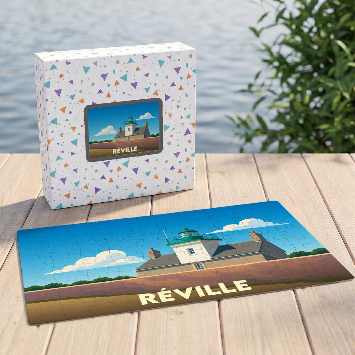 Puzzle souvenir de la ville de Réville illustrant son phare dans un style épuré.