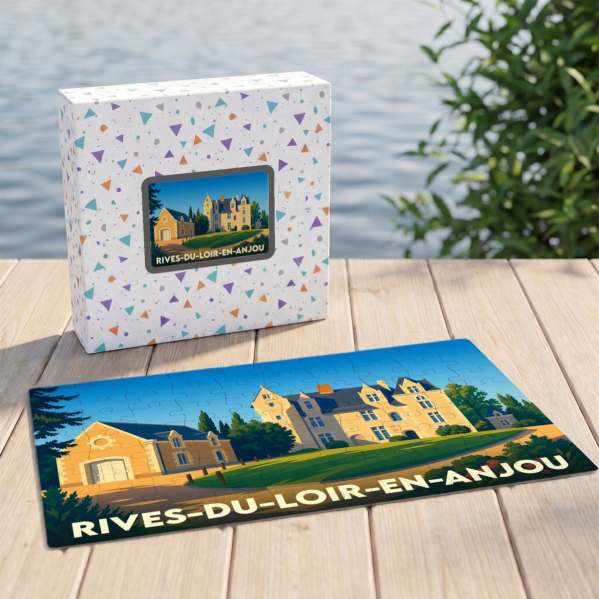 Puzzle souvenir de la ville de Rives-du-Loir-en-Anjou avec une illustration stylisée d'un château.