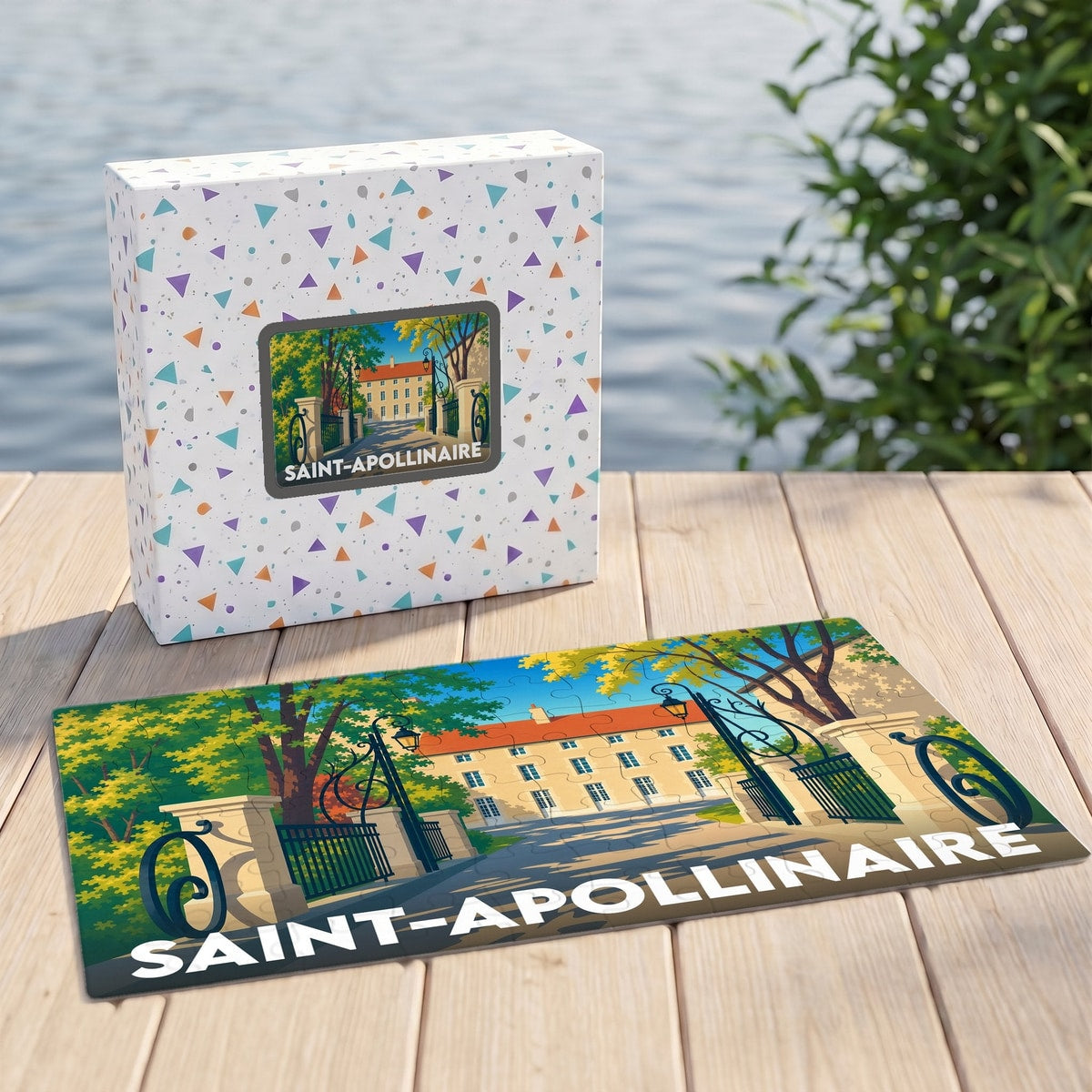 Puzzle souvenir de la ville de Saint-Apollinaire arborant une illustration stylisée d'un domaine arboré.