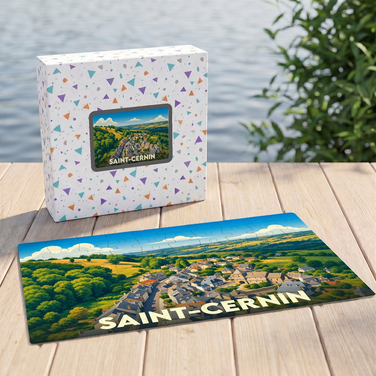 Puzzle souvenir de la ville de Saint-Cernin avec une illustration panoramique stylisée.