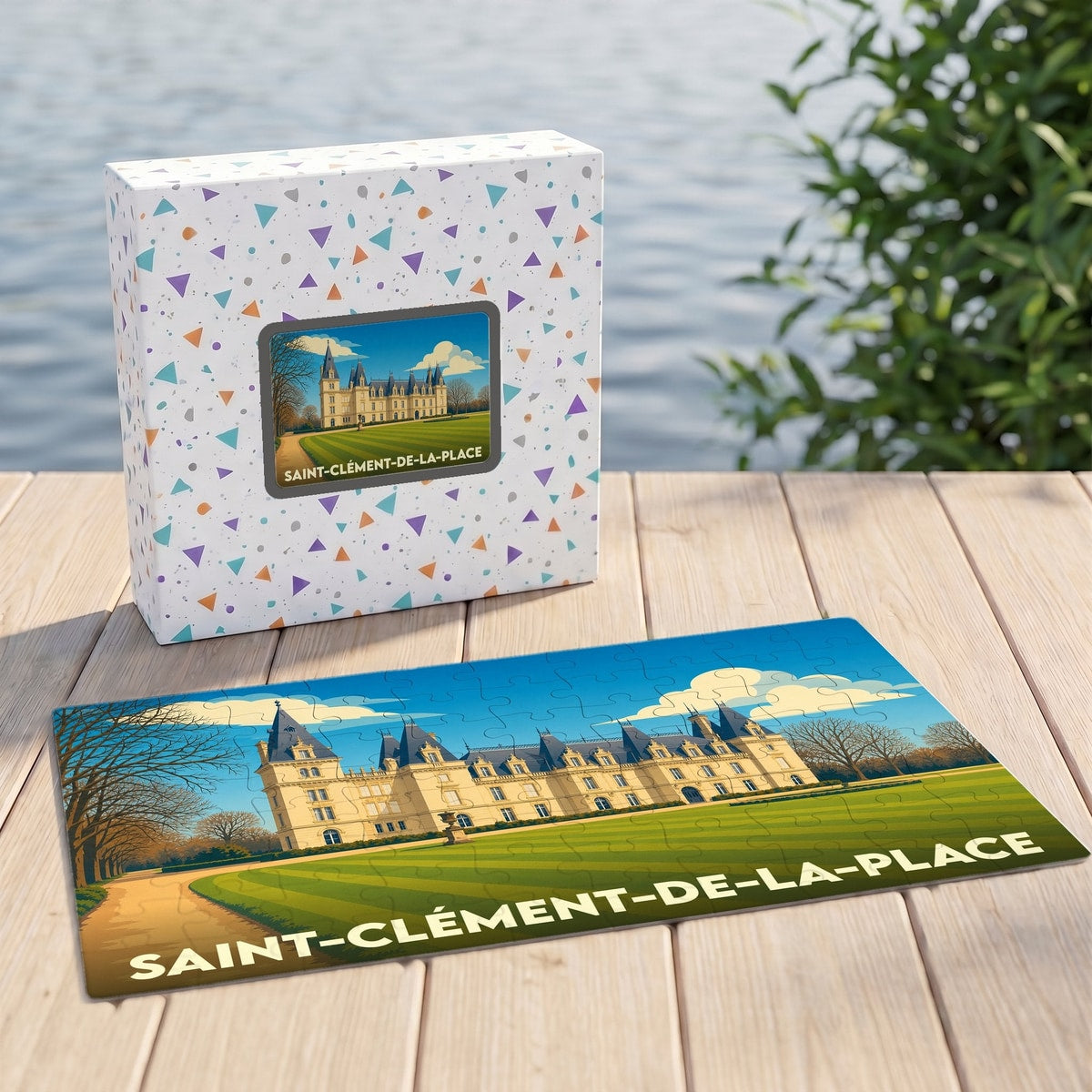 Puzzle souvenir de la ville de Saint-Clément-de-la-Place représentant un château illustré dans un style rétro.