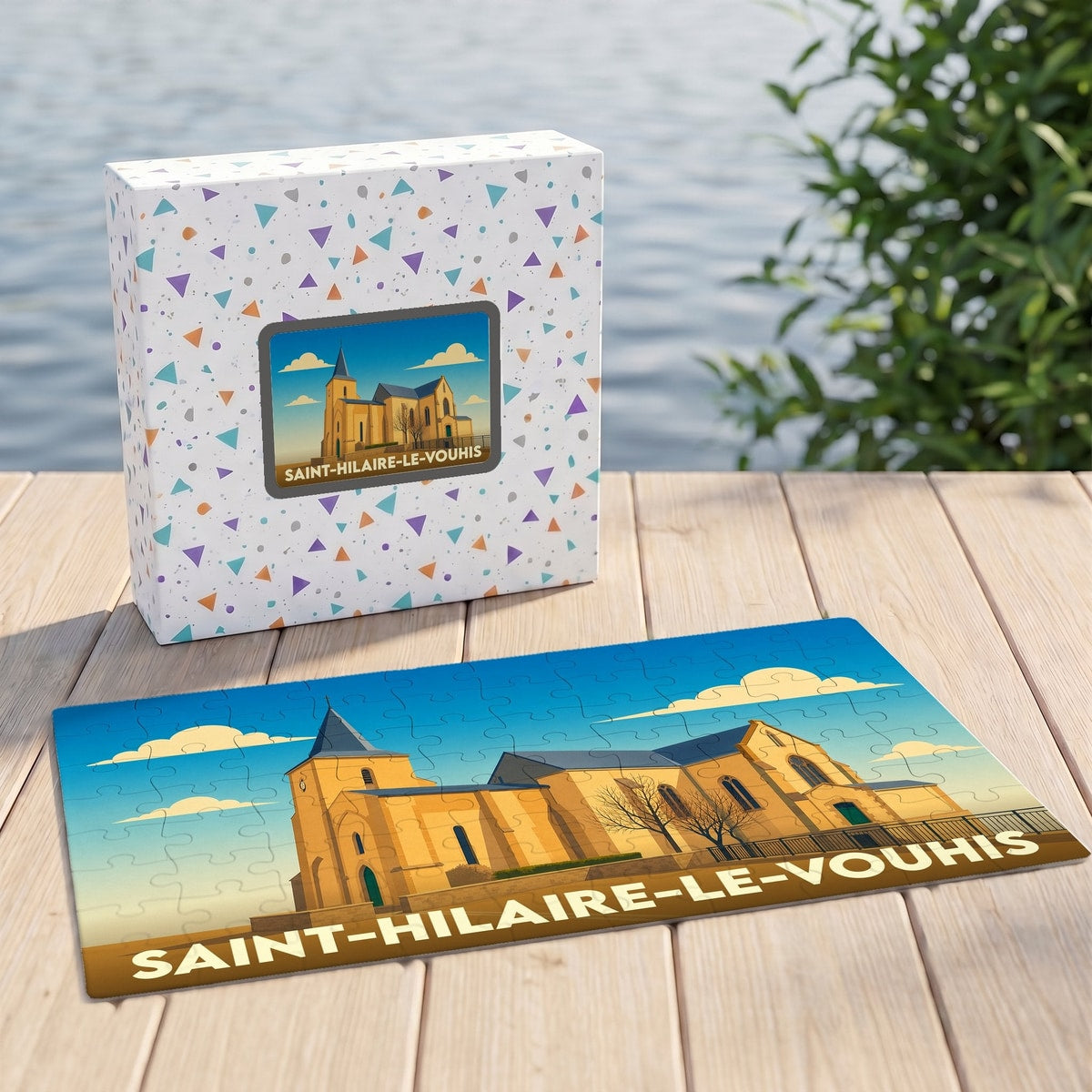 Puzzle souvenir de la ville de Saint-Hilaire-le-Vouhis avec une illustration stylisée de son église.