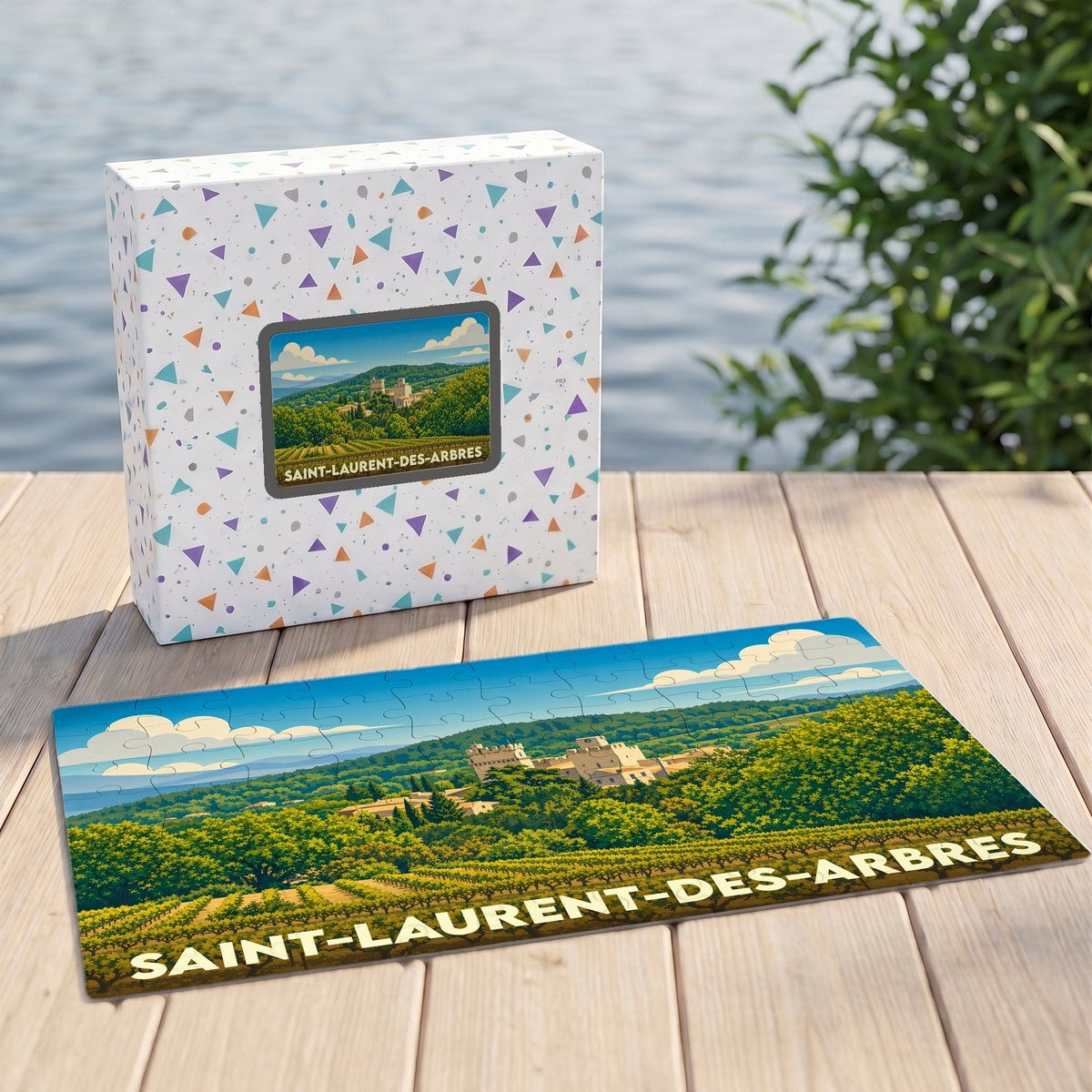 Puzzle souvenir de la ville de Saint-Laurent-des-Arbres avec une illustration de son paysage viticole et médiéval.