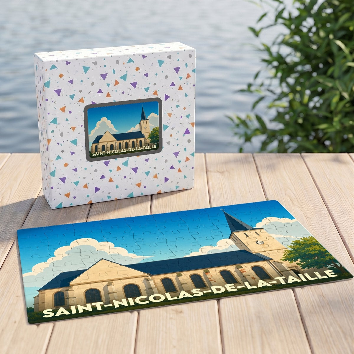 Puzzle souvenir de la ville de Saint-Nicolas-de-la-Taille avec une illustration stylisée de son église.