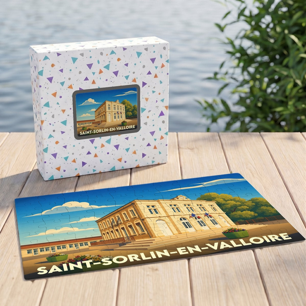 Puzzle souvenir de la ville de Saint-Sorlin-en-Valloire avec une illustration stylisée de sa mairie.