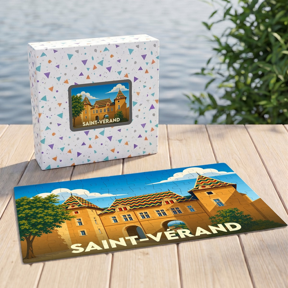 Puzzle souvenir de la ville de Saint-Vérand avec une illustration colorée de son château.