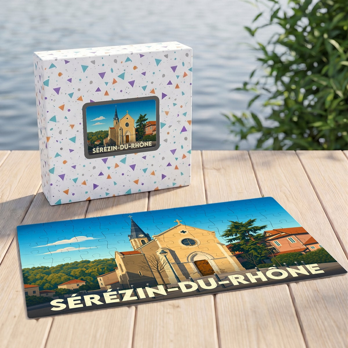 Puzzle souvenir de la ville de Sérézin-du-Rhône avec une illustration stylisée de son église.