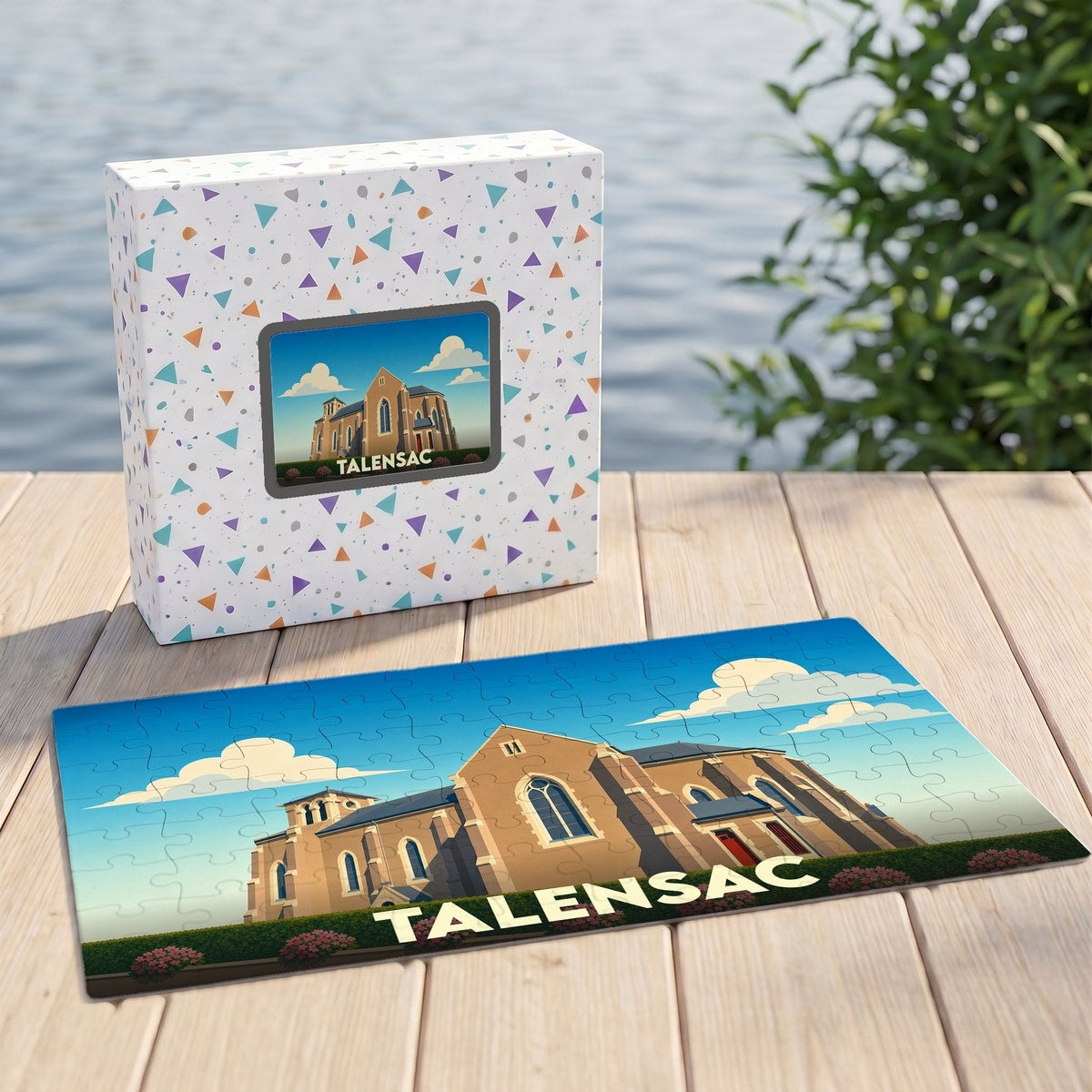 Puzzle souvenir de la ville de Talensac avec une illustration stylisée de son église.