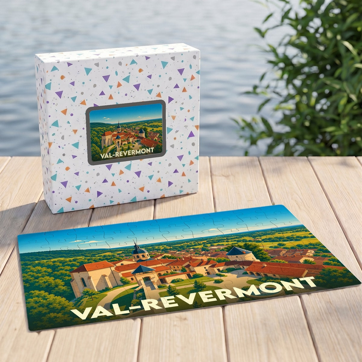 Puzzle souvenir de la ville de Val-Revermont représentant une illustration panoramique et colorée du village.