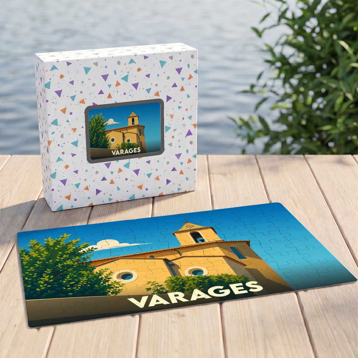 Puzzle souvenir de la ville de Varages avec une illustration stylisée de son église provençale.