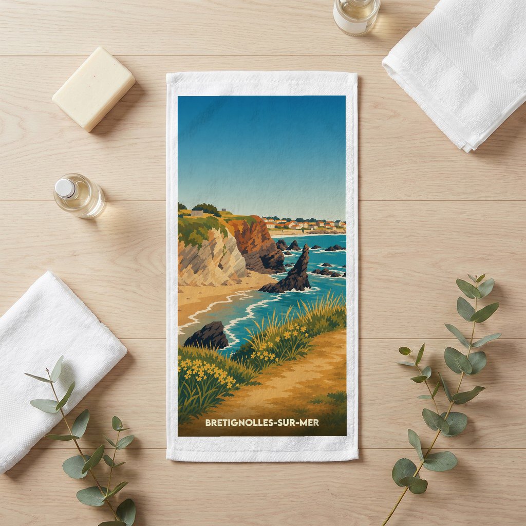 Serviette de bain souvenir de Bretignolles-sur-Mer illustrée d'un paysage côtier stylisé.