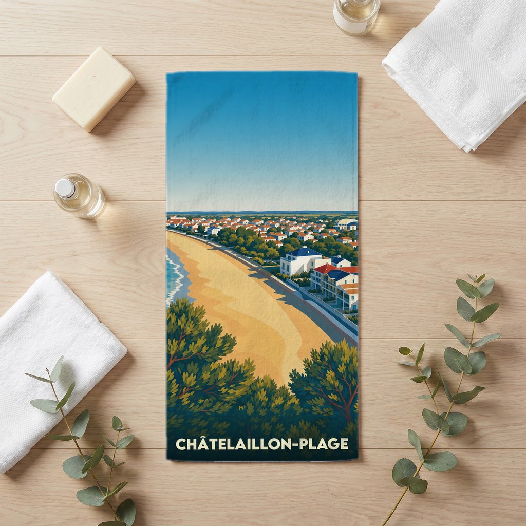 Serviette de bain souvenir de Châtelaillon-Plage avec une illustration stylisée du front de mer.