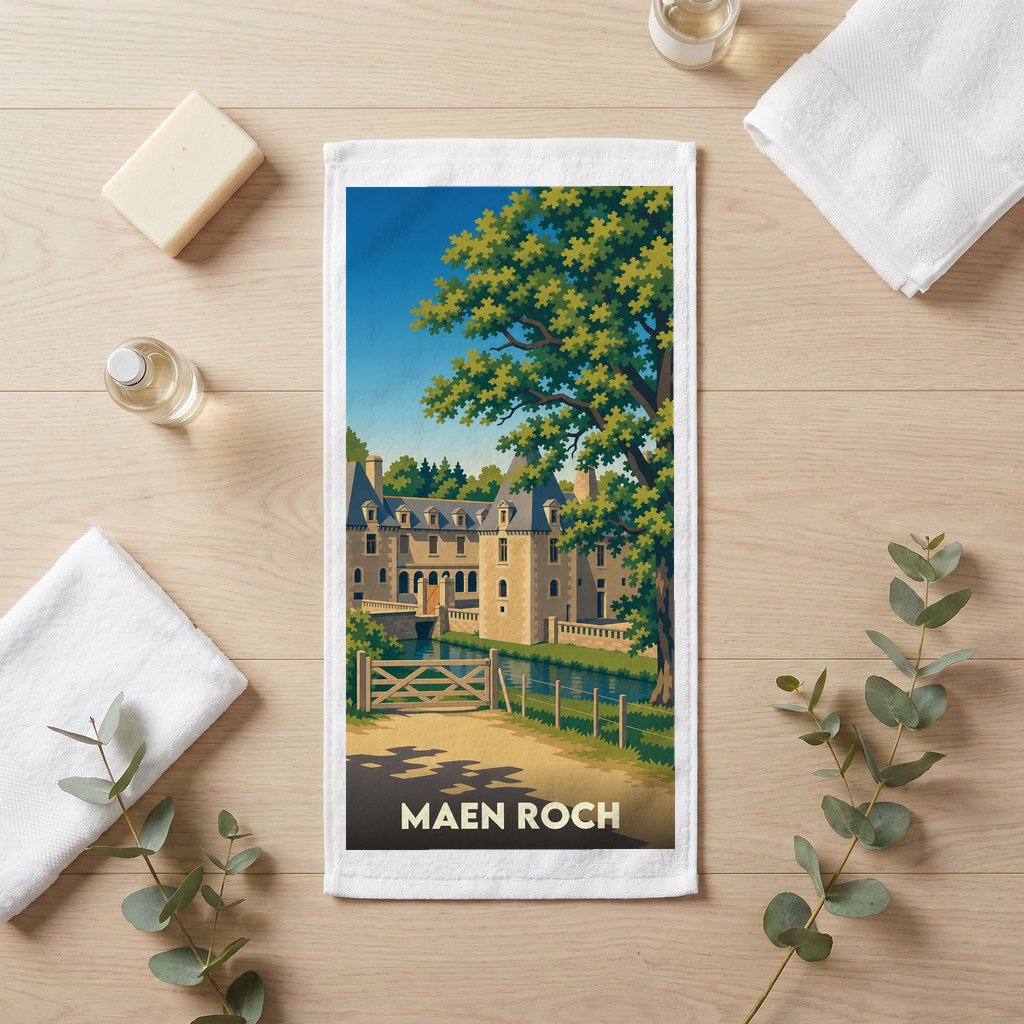 Serviette de bain souvenir de la ville de Maen Roch avec une illustration stylisée de son patrimoine.