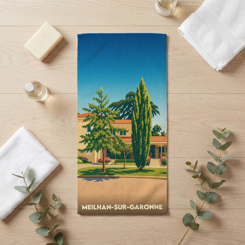 Serviette de bain souvenir de la ville de Meilhan-sur-Garonne avec une illustration stylisée d'une villa.