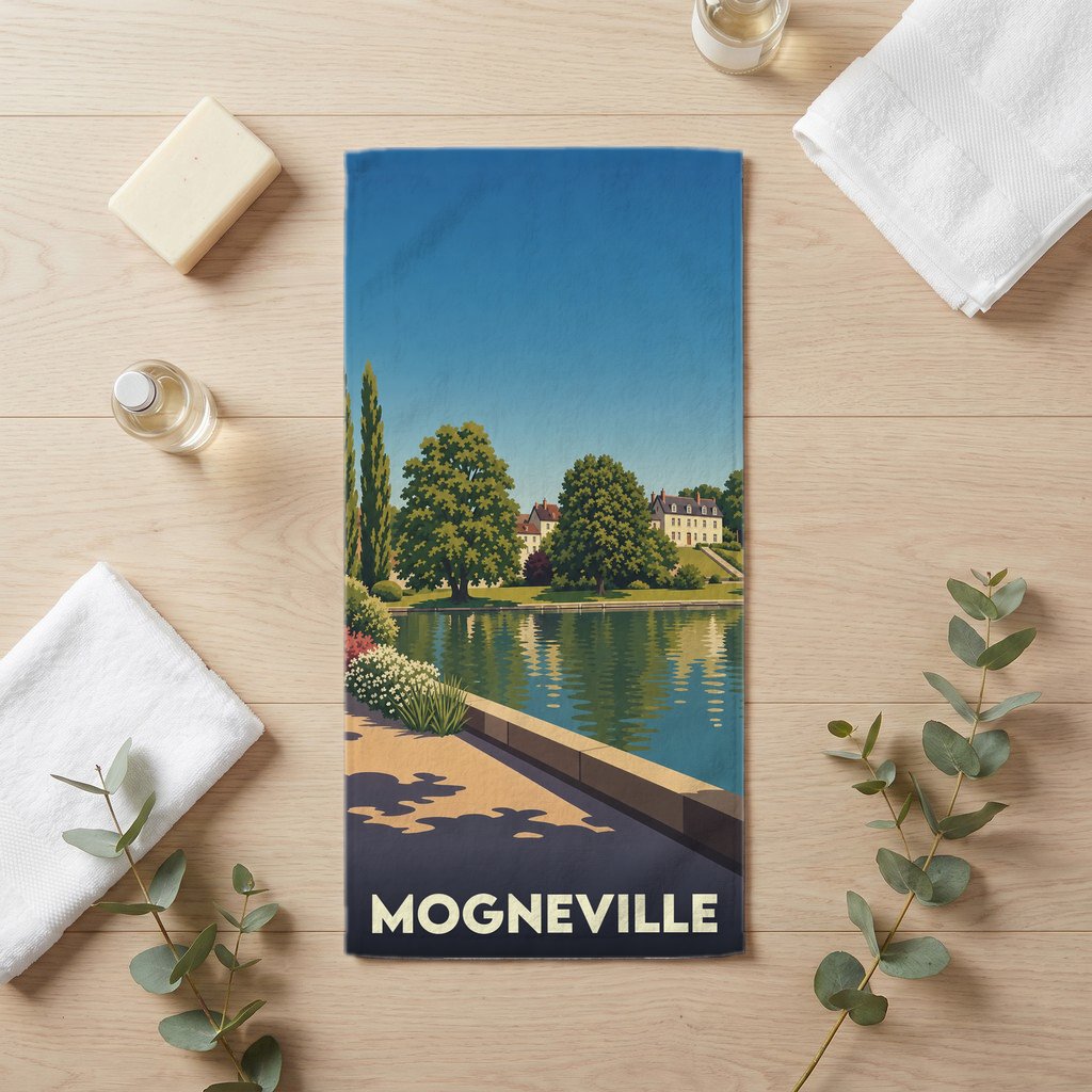 Serviette de bain souvenir de la ville de Mogneville avec une illustration stylisée d'un paysage de bord d'eau.