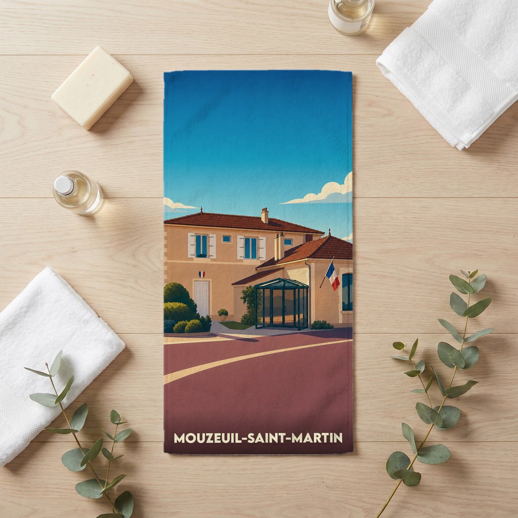 Serviette de bain souvenir de la ville de Mouzeuil-Saint-Martin avec une illustration stylisée.