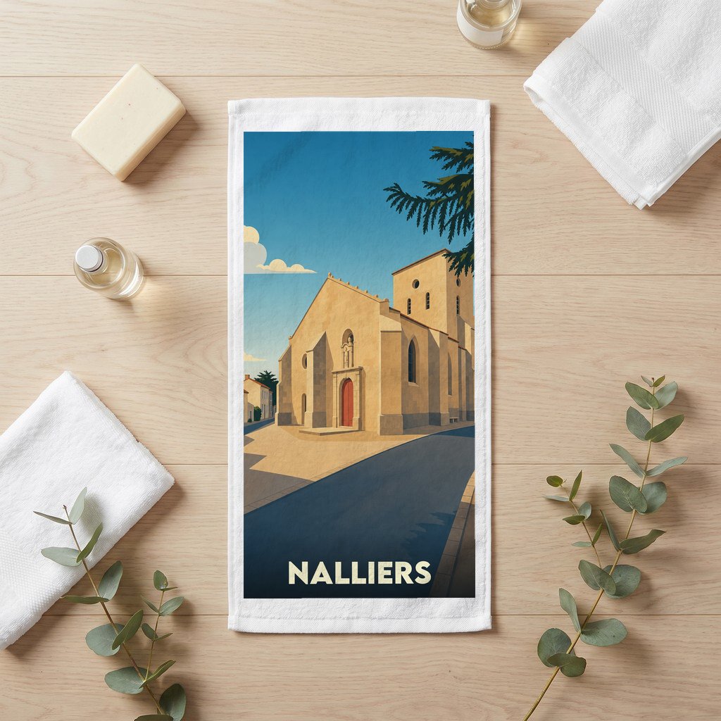 Serviette de bain souvenir de la ville de Nalliers avec une illustration stylisée de son église.