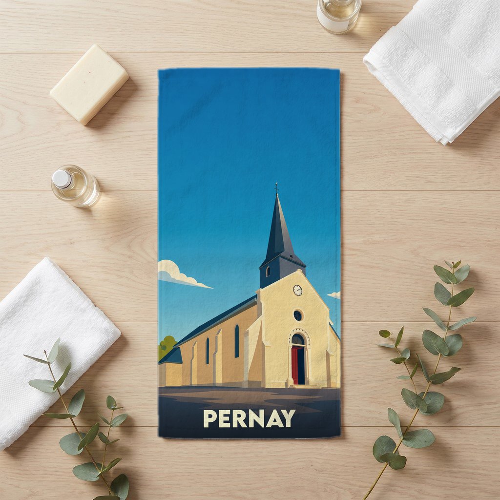 Serviette de bain souvenir de la ville de Pernay avec une illustration stylisée de son église.