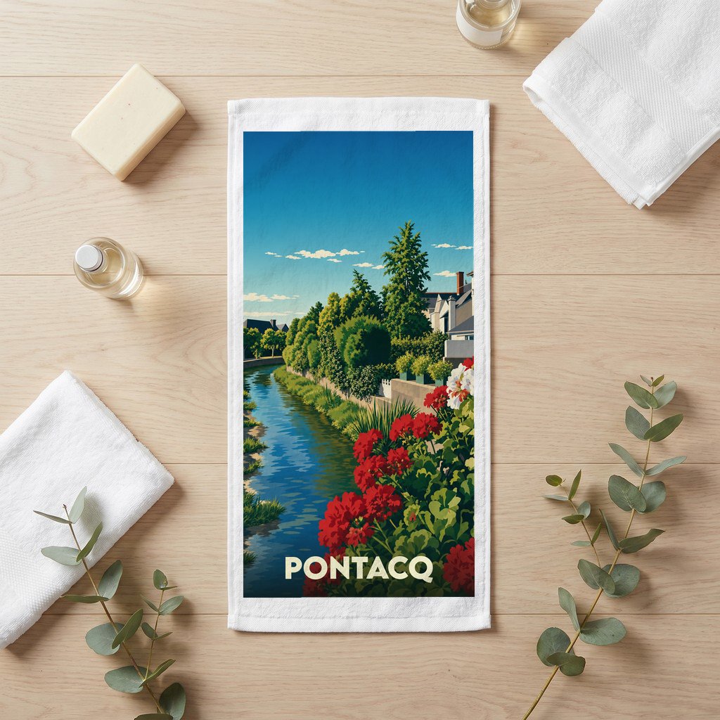 Serviette de bain souvenir de la ville de Pontacq avec une illustration paysagère colorée.