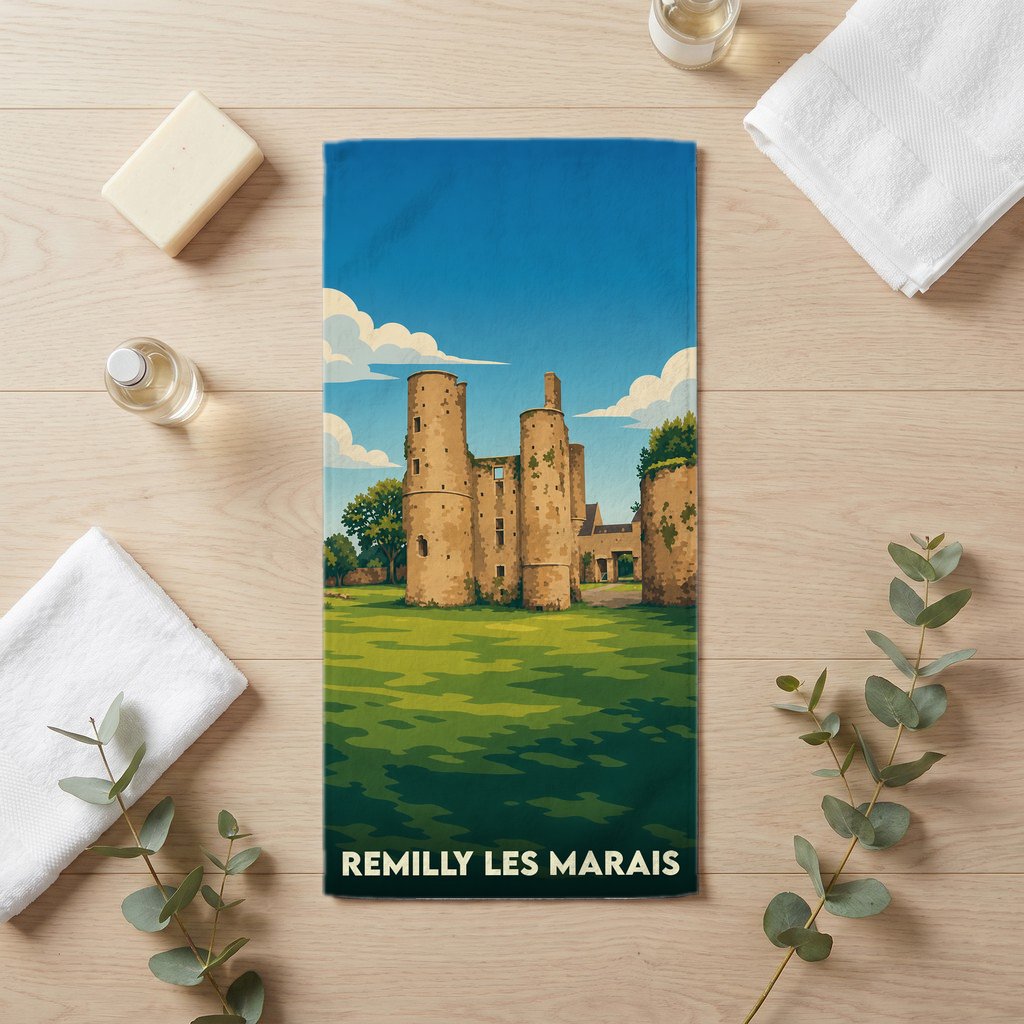 Serviette de bain souvenir de Remilly-les-Marais ornée d'une illustration stylisée du château local.