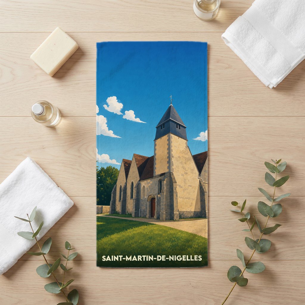 Serviette de bain souvenir de Saint-Martin-de-Nigelles avec une illustration stylisée de son église.